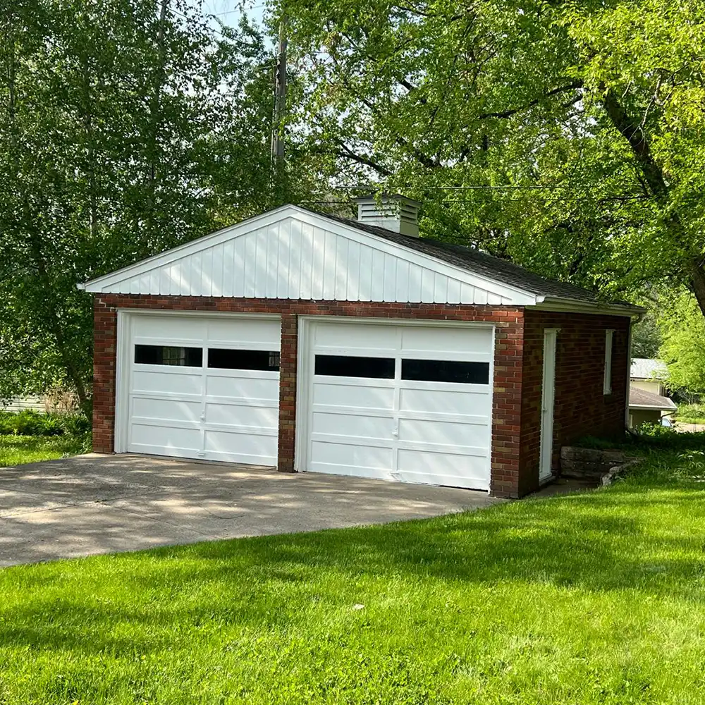Roof-Repair_Say-Goodbye-to-Leaks_capital_construction_iowa_33