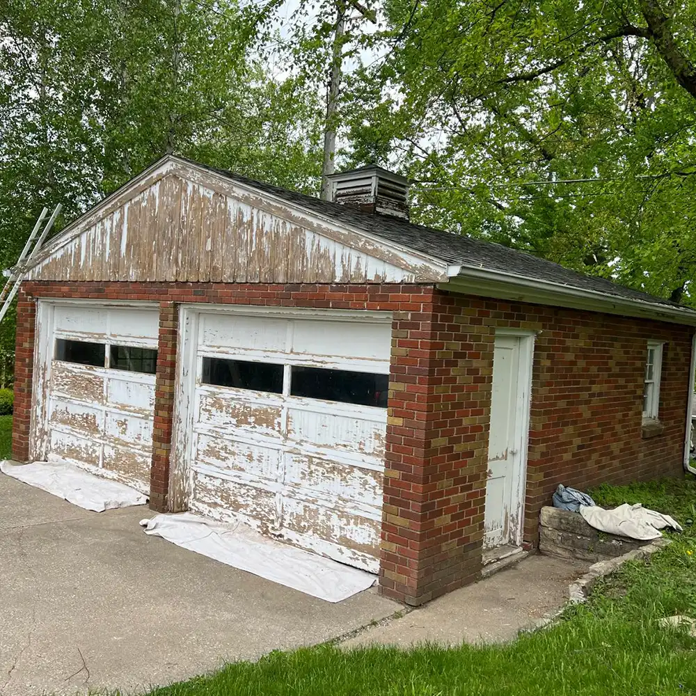 Roof-Repair_Say-Goodbye-to-Leaks_capital_construction_iowa_34